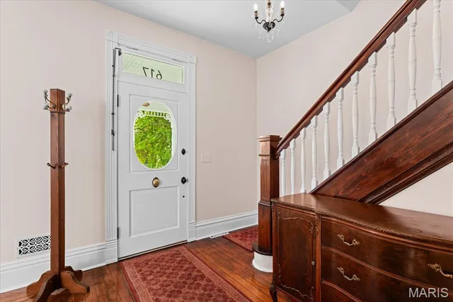 $299,900 | 617 East A Street, Belleville, IL 62220