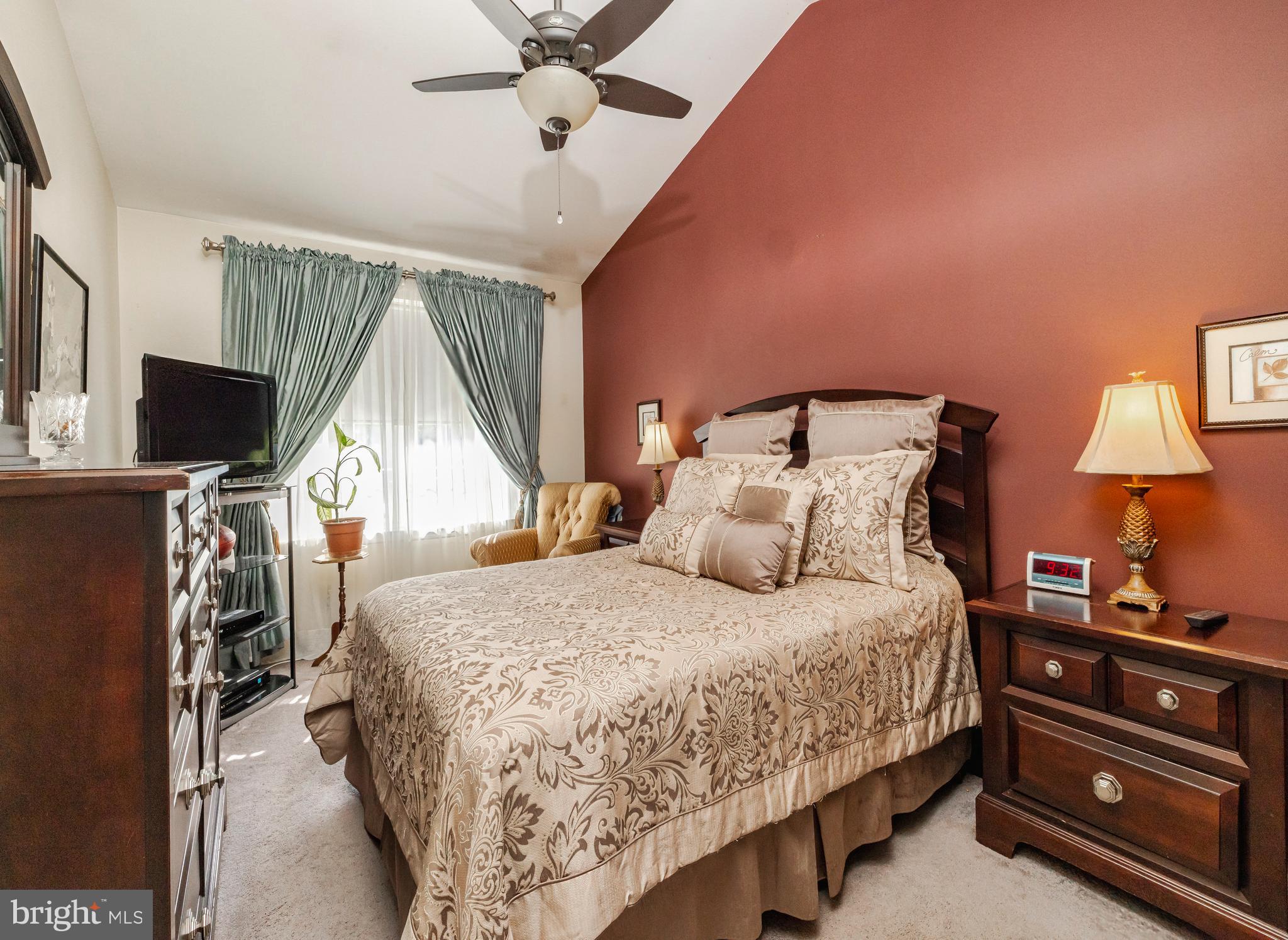 256 Sussex Road Swedesboro, NJ 08085 - Photo 15 of 29 Primary bedroom