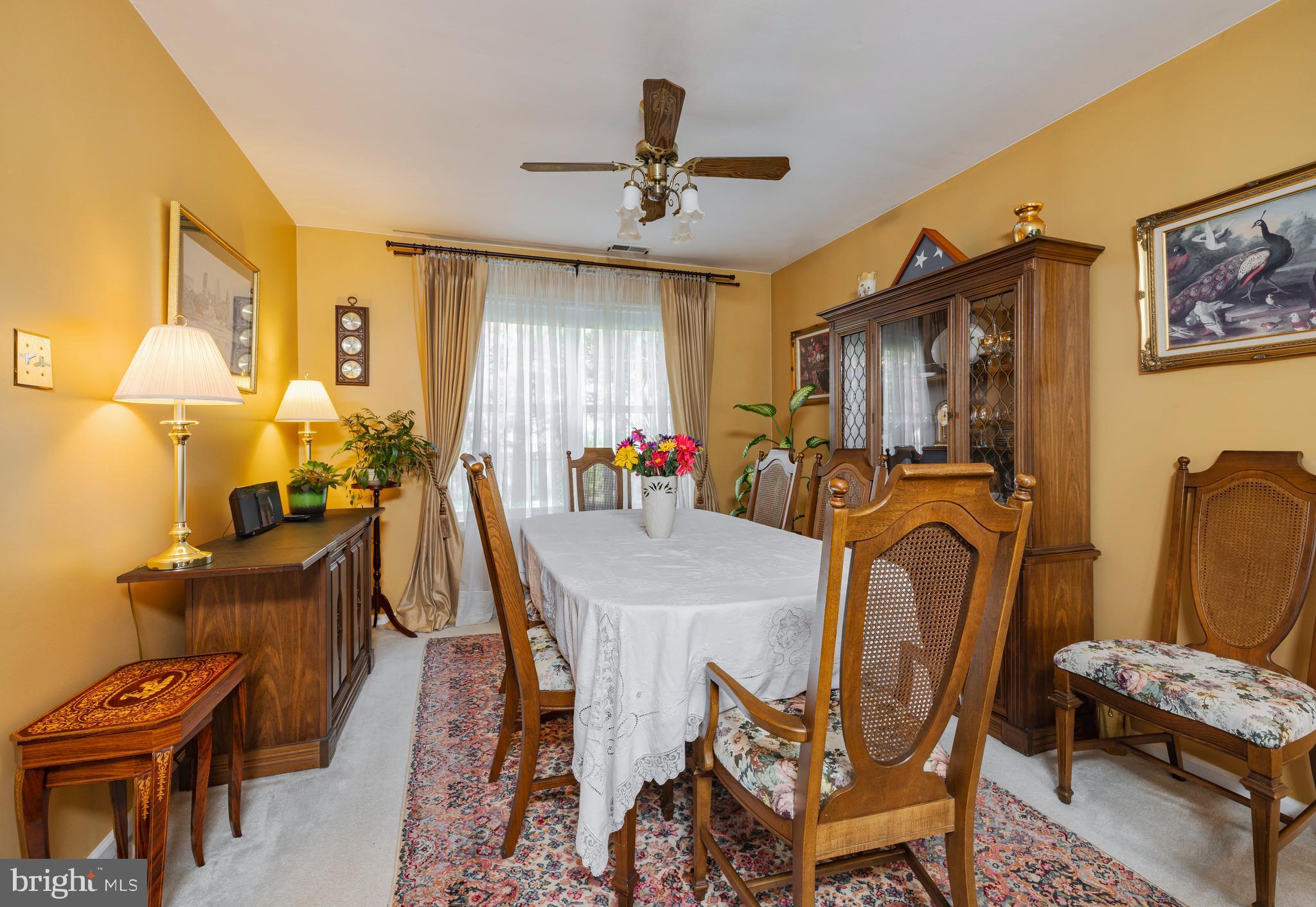 256 Sussex Road Swedesboro, NJ 08085 - Photo 5 of 29 Dining Room