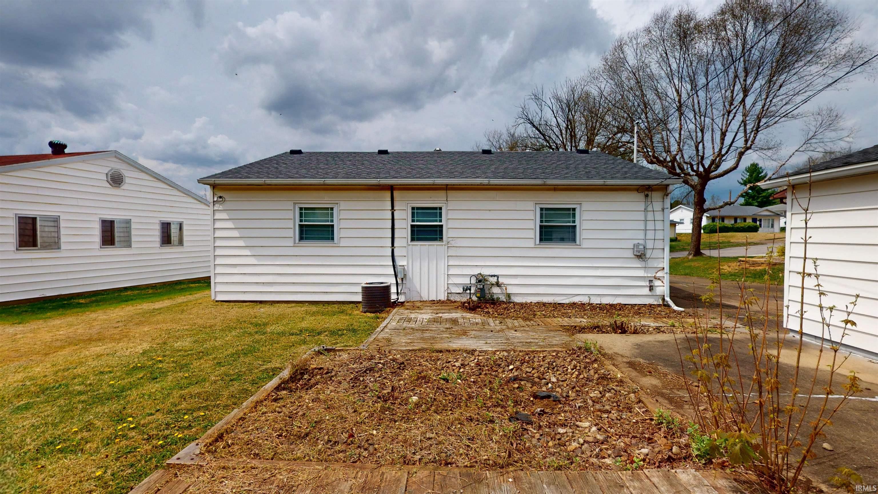 4315 Chadwick Road Evansville, IN 47710 - Photo 29 of 31 Gallery Image 29