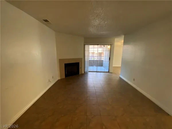 $1,600 | 2200 South Fort Apache Road, Unit 1204, Las Vegas, NV 89117