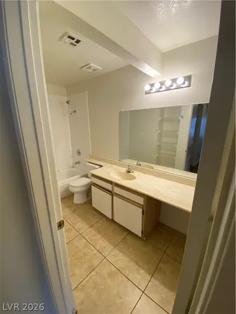 $1,600 | 2200 South Fort Apache Road, Unit 1204, Las Vegas, NV 89117