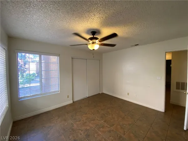 $1,600 | 2200 South Fort Apache Road, Unit 1204, Las Vegas, NV 89117