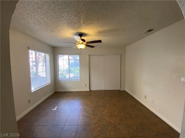 $1,600 | 2200 South Fort Apache Road, Unit 1204, Las Vegas, NV 89117