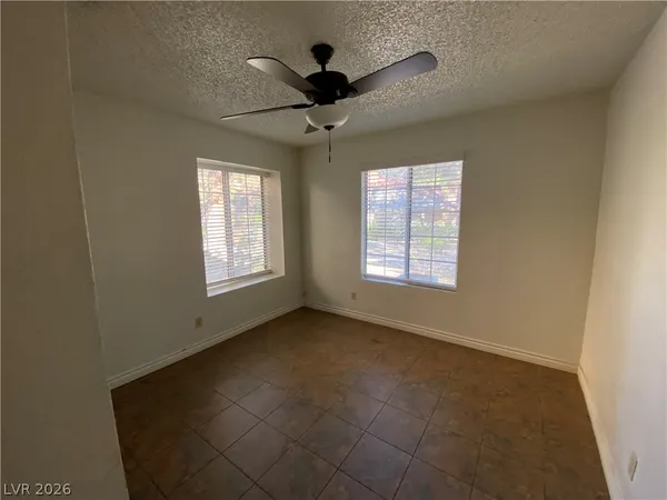 $1,600 | 2200 South Fort Apache Road, Unit 1204, Las Vegas, NV 89117
