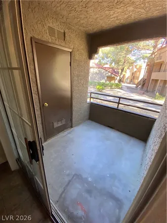 $1,600 | 2200 South Fort Apache Road, Unit 1204, Las Vegas, NV 89117