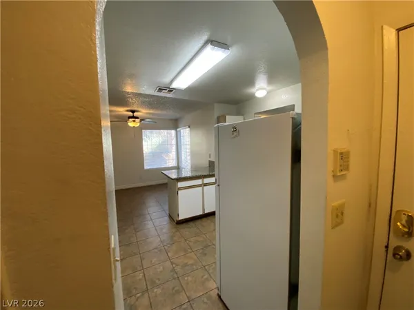 $1,600 | 2200 South Fort Apache Road, Unit 1204, Las Vegas, NV 89117