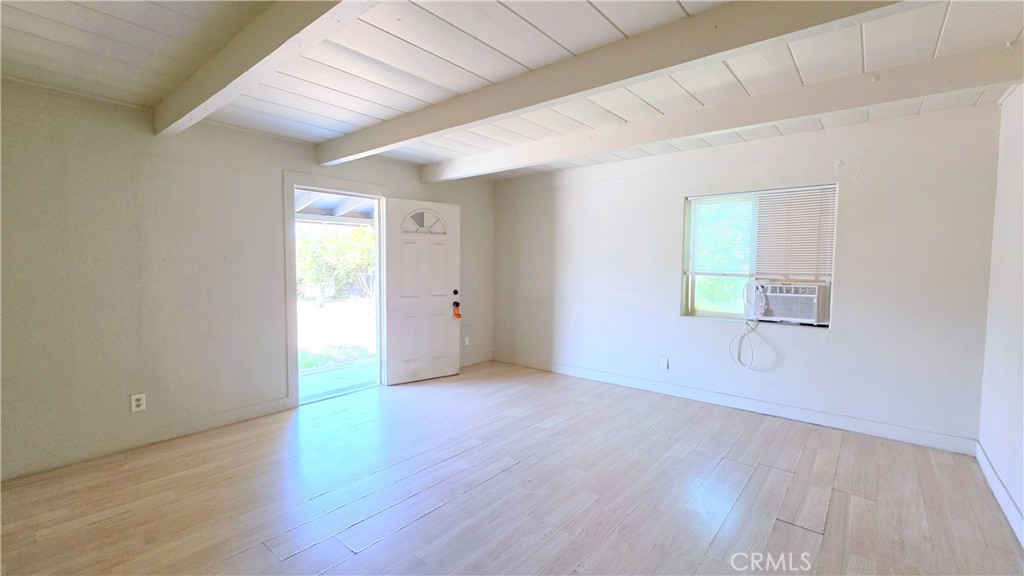 13666 Arrow Route Fontana, CA 92335 - Photo 4 of 20