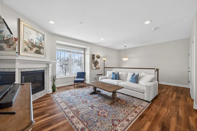 $385,000 | 5092 93rd Lane North, Brooklyn Park, MN 55443