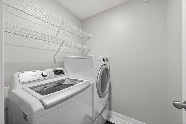 $385,000 | 5092 93rd Lane North, Brooklyn Park, MN 55443