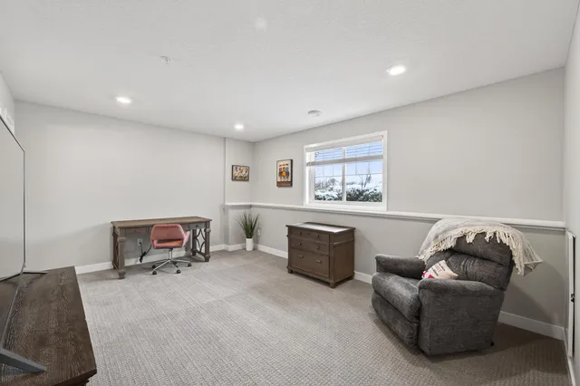 $385,000 | 5092 93rd Lane North, Brooklyn Park, MN 55443