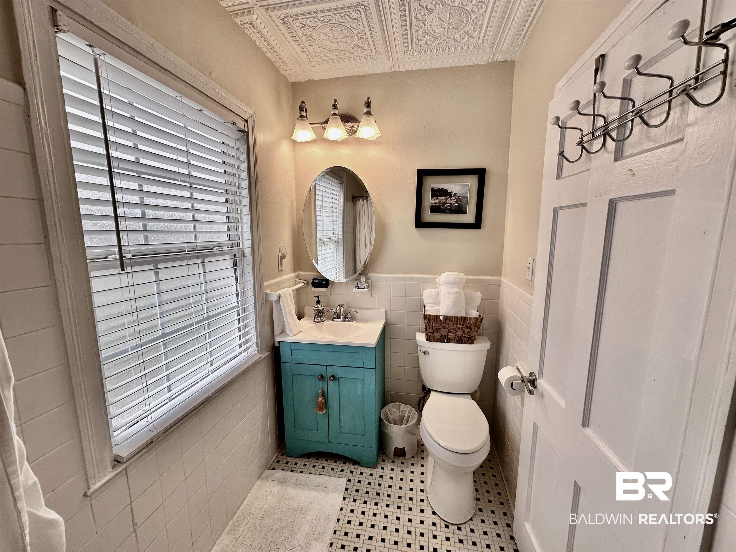 214 Upham Street, Unit 17D Mobile, AL 36607 - Photo 14 of 32