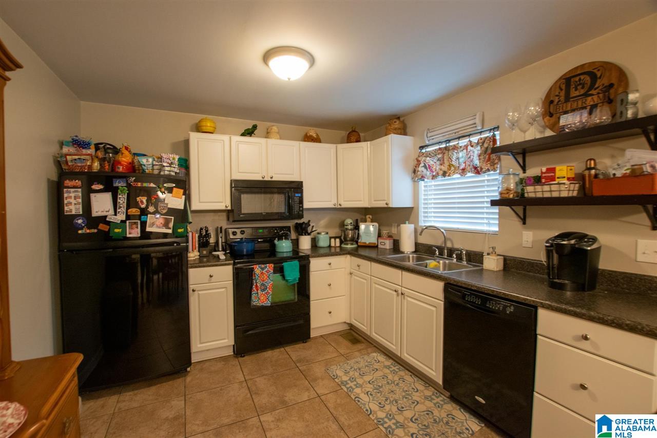 316 Quail Hollow Road Warrior, AL 35180 - Photo 9 of 26 Gallery Image 9
