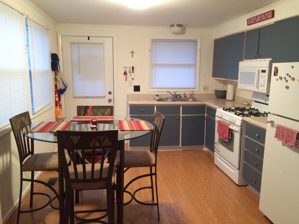3021-3023 Nevada Road Jackson, MI 49201 - Photo 6 of 6 3021 Kitchen