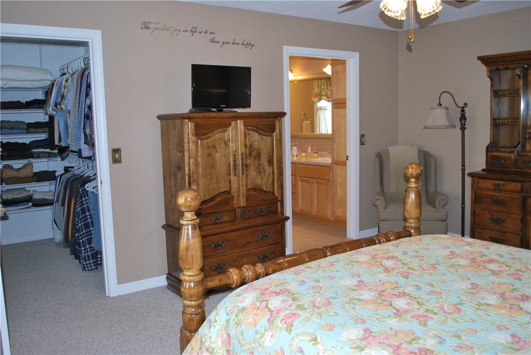 500 Mendon Road, Unit 320 Cumberland, RI 02864 - Photo 19 of 28