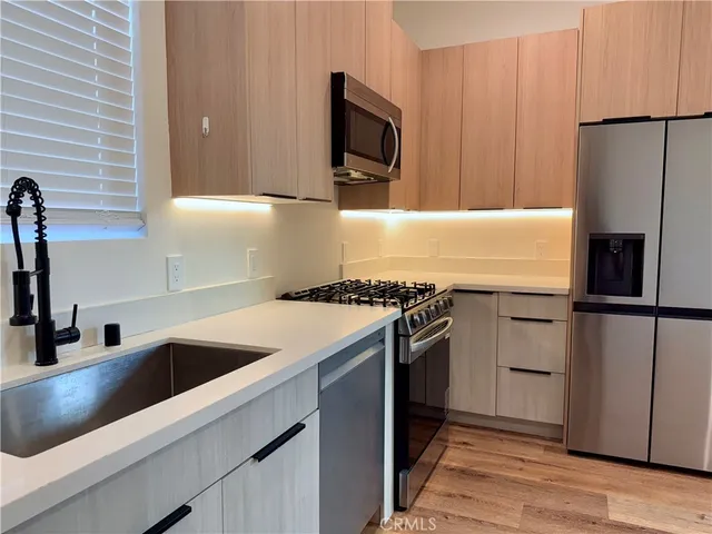 $3,499 | 6904 Corbin Avenue, Reseda, CA 91335