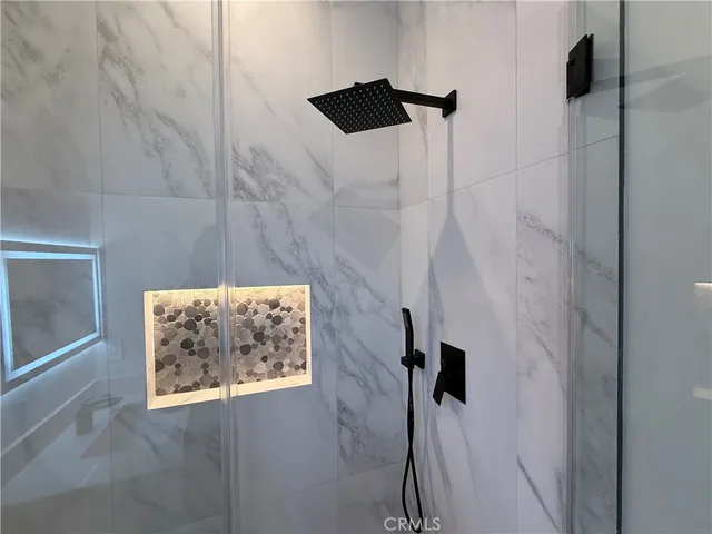 $3,499 | 6904 Corbin Avenue, Reseda, CA 91335