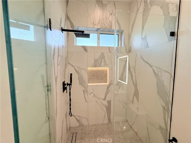 $3,499 | 6904 Corbin Avenue, Reseda, CA 91335