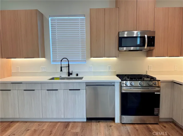 $3,499 | 6904 Corbin Avenue, Reseda, CA 91335