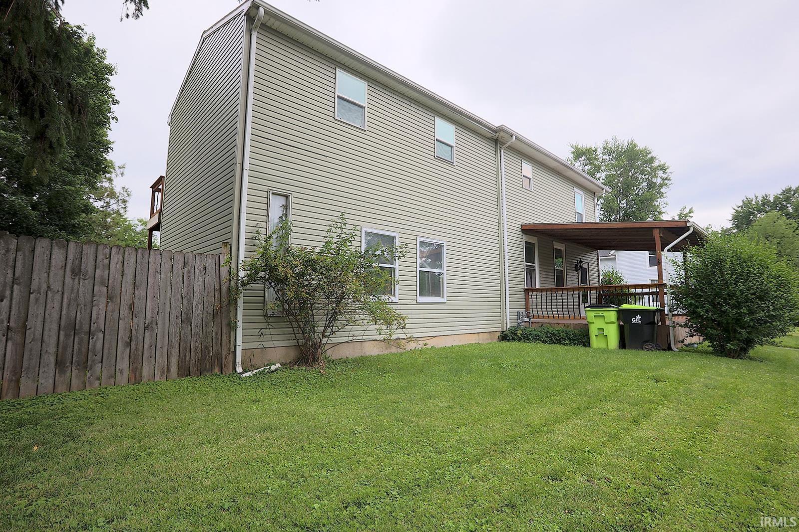 447 Hannah Street Huntington, IN 46750 - Photo 3 of 46