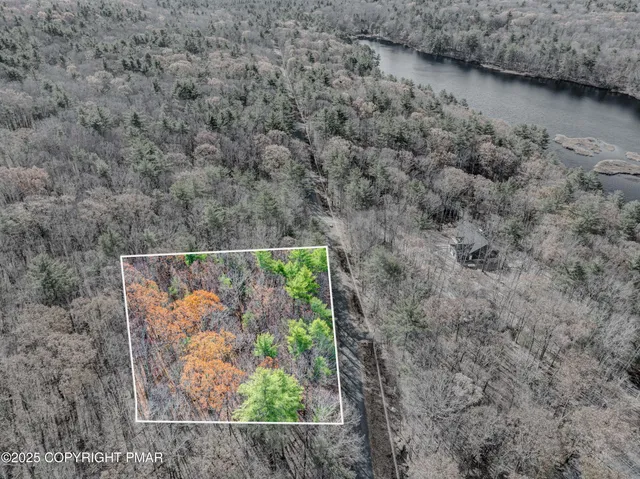 $19,900 | Waterview Drive, Hawley, PA 18428