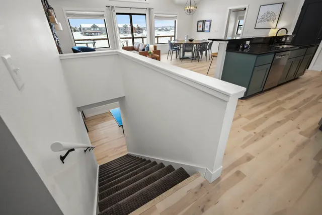 $649,000 | N8620 North Log Cabin Court, New Lisbon, WI 53950