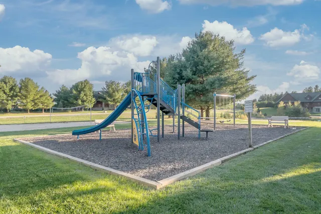 $649,000 | N8620 North Log Cabin Court, New Lisbon, WI 53950