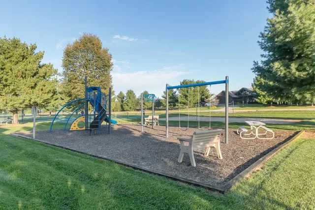 $649,000 | N8620 North Log Cabin Court, New Lisbon, WI 53950