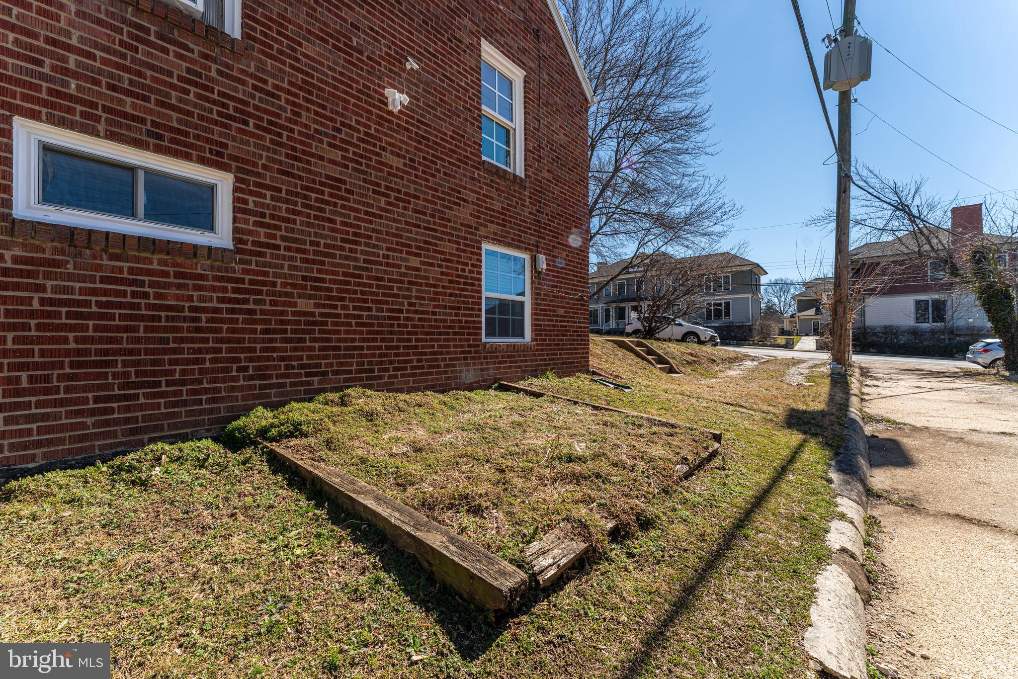 4607 North Carlin Springs Road, Unit A Arlington, VA 22203 - Photo 21 of 26 Vegetable or flower garden + 2nd driveway!