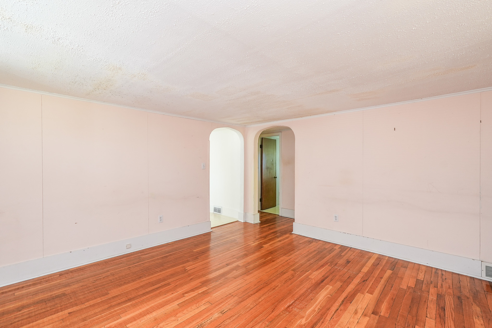 244 West 4th Street Manteno, IL 60950 - Photo 27 of 42 wooden floor in a room