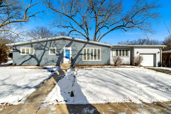 $409,900 | 648 East Lincoln Street, Palatine, IL 60074