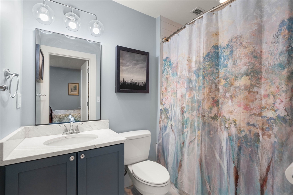 435 East 3rd Street, Unit 2 Boston, MA 02127 - Photo 23 of 26