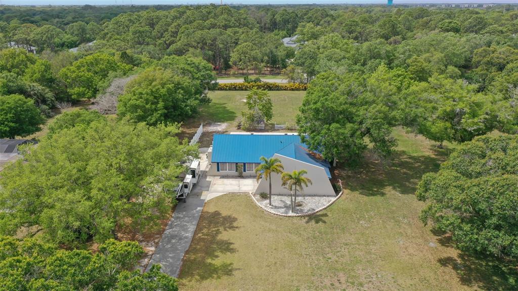 2029 Racimo Drive Sarasota, FL 34240 - Photo 1 of 1 Gallery Image 1
