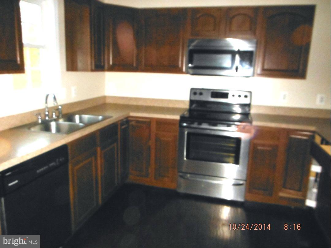 52 Heim-Jones Road Linden, VA 22642 - Photo 4 of 17 Kitchen