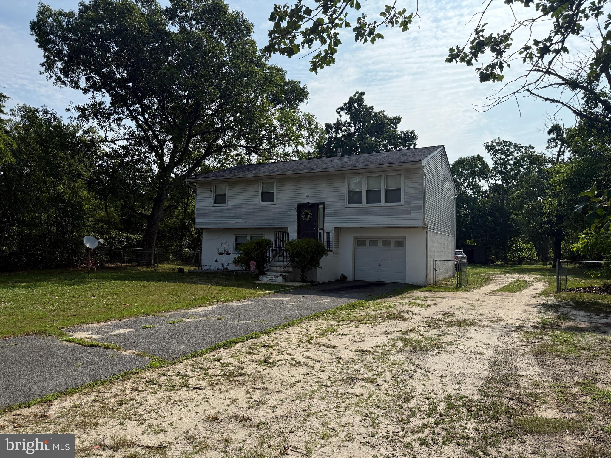 891 North Mill Road Vineland, NJ 08360 - Photo 4 of 35