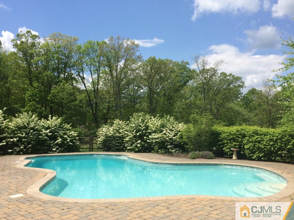 2 Todd Ridge Road Titusville, NJ 08560 - Photo 9 of 24 Gallery Image 9