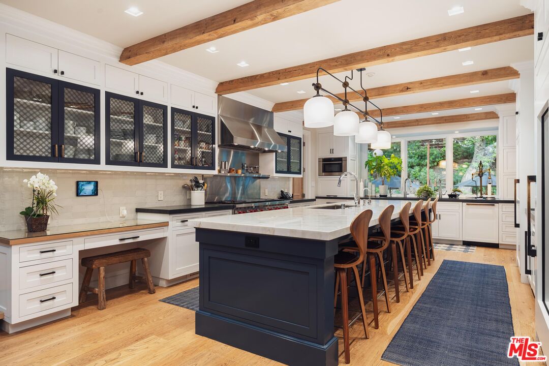 2600 Mandeville Canyon Road Los Angeles, CA 90049 - Photo 16 of 50