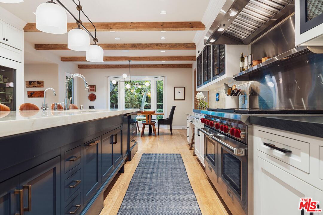 2600 Mandeville Canyon Road Los Angeles, CA 90049 - Photo 17 of 50