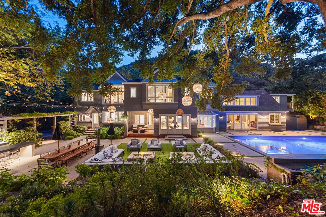 2600 Mandeville Canyon Road Los Angeles, CA 90049 - Photo 2 of 50