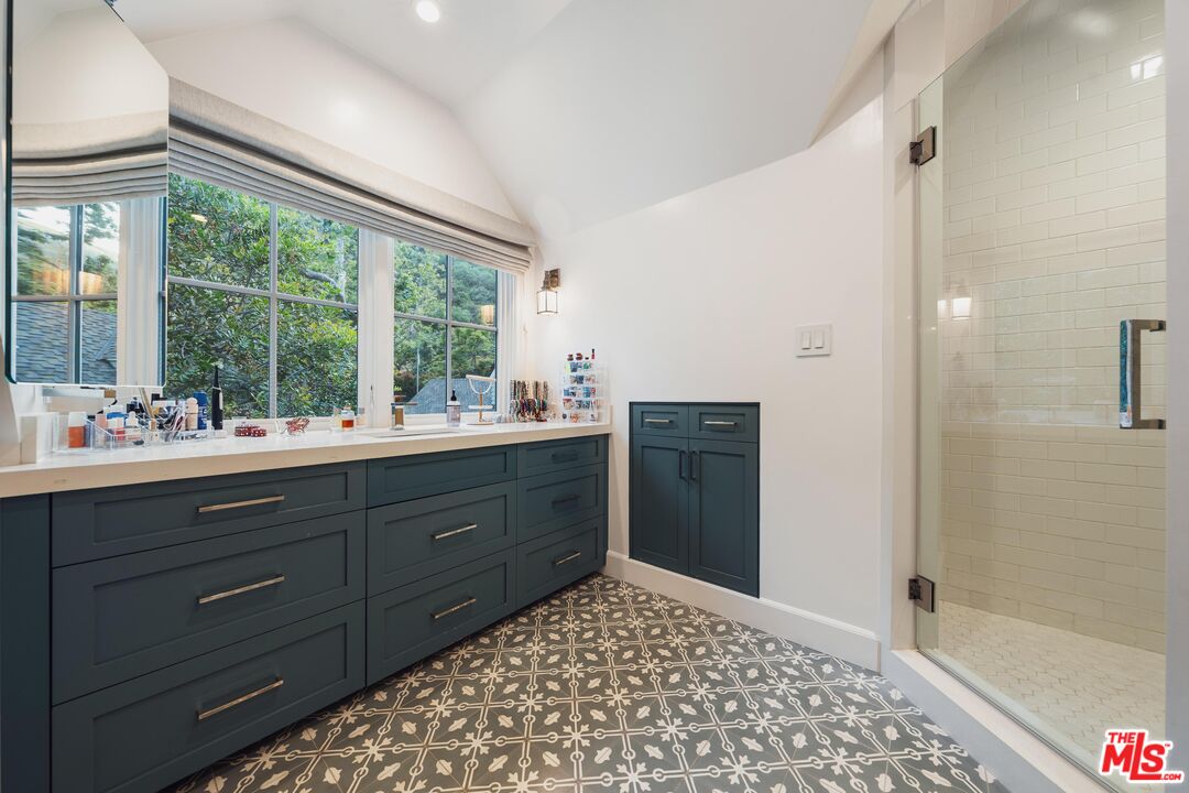 2600 Mandeville Canyon Road Los Angeles, CA 90049 - Photo 29 of 50