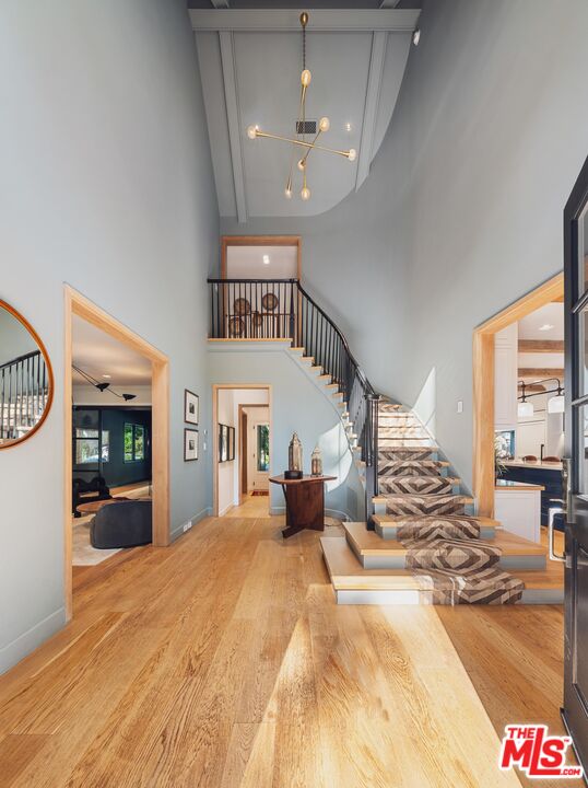 2600 Mandeville Canyon Road Los Angeles, CA 90049 - Photo 5 of 50