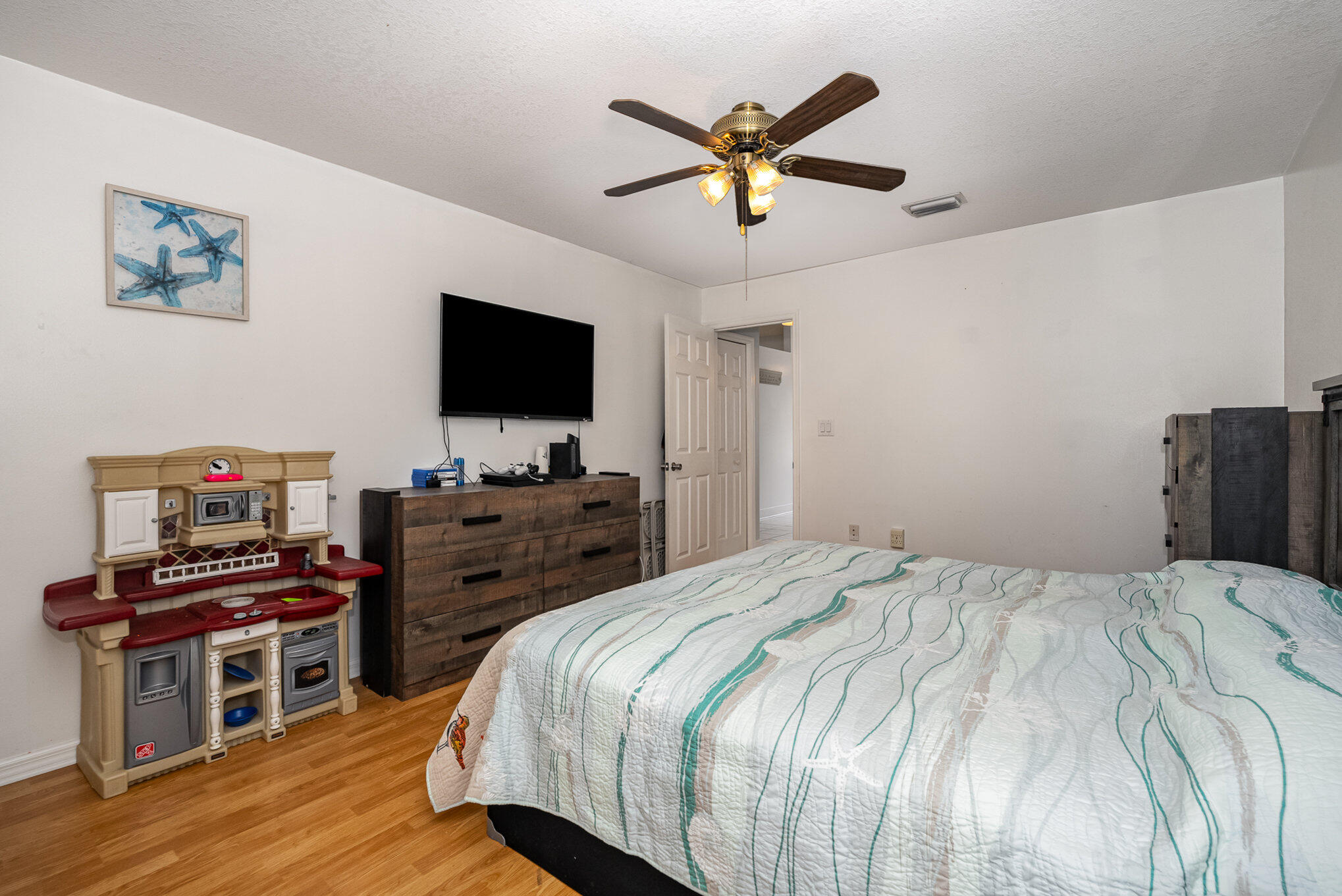 1225 Hastings Road Southwest Palm Bay, FL 32908 - Photo 13 of 14 017_dsc04774-edit