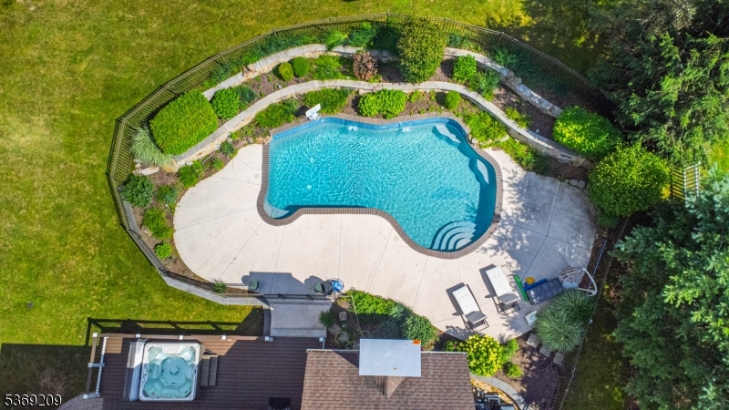 6 Perin Place Succasunna, NJ 07876 - Photo 33 of 39 an aerial view of a swimming pool