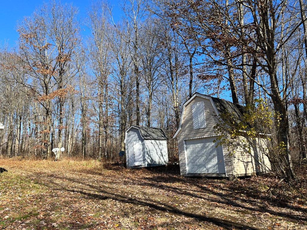 1092 Fairview Road Titusville, PA 16354 - Photo 2 of 15 Gallery Image 2