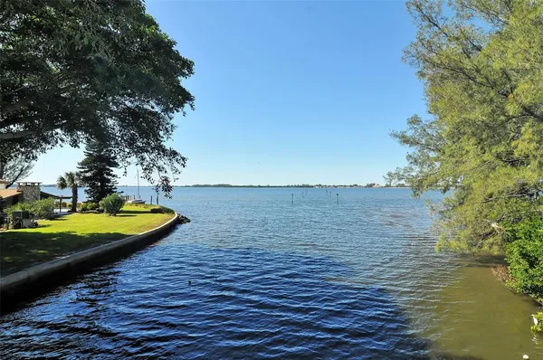 $6,500 | 1111 Mallorca Drive, Bradenton, FL 34209