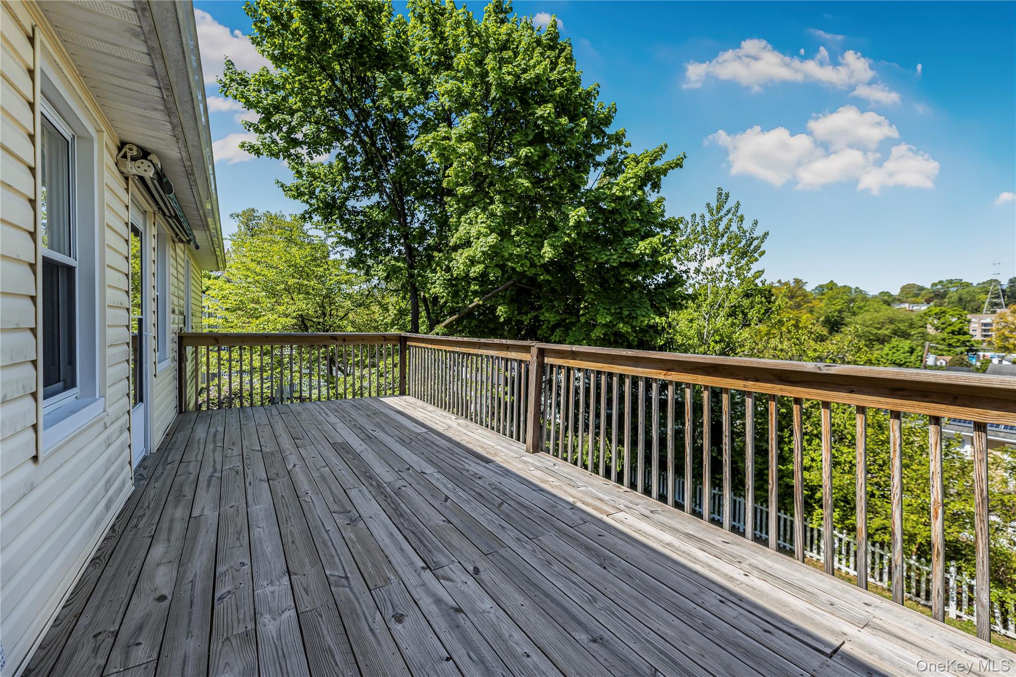255 Rosedale Road Yonkers, NY 10710 - Photo 15 of 18