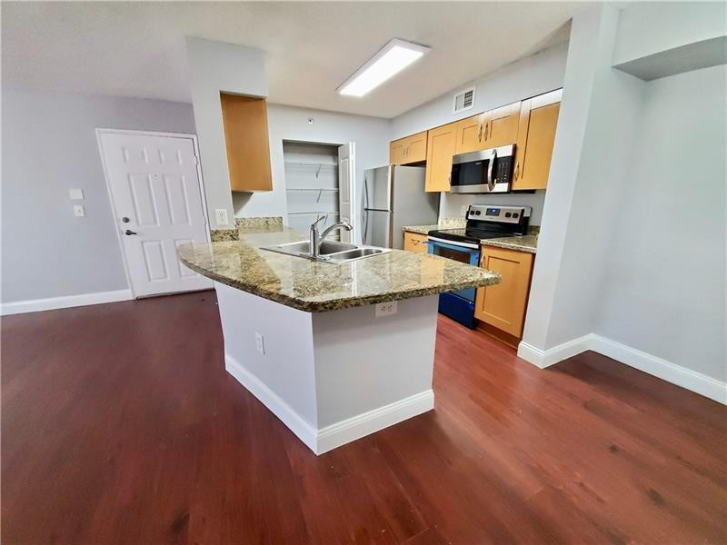 3207 Clint Moore Road, Unit 104 Boca Raton, FL 33496 - Photo 2 of 27 Kitchen