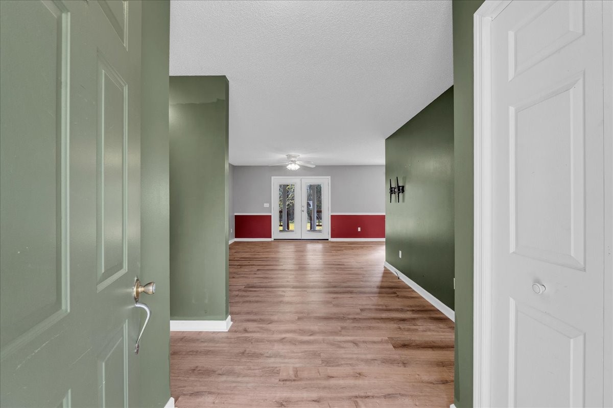 99 Arrowhead Drive Manchester, TN 37355 - Photo 7 of 39 a view of livingroom and dining room