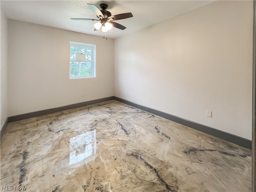 148 Rural Lane Chester, WV 26034 - Photo 16 of 26 Gallery Image 16