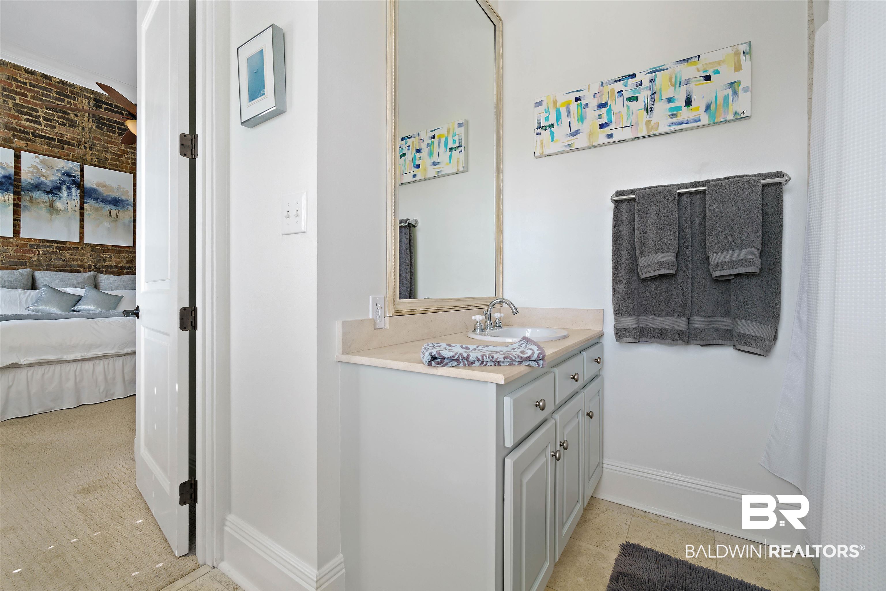 753 St Francis Street, Unit 2004A Mobile, AL 36602 - Photo 15 of 34